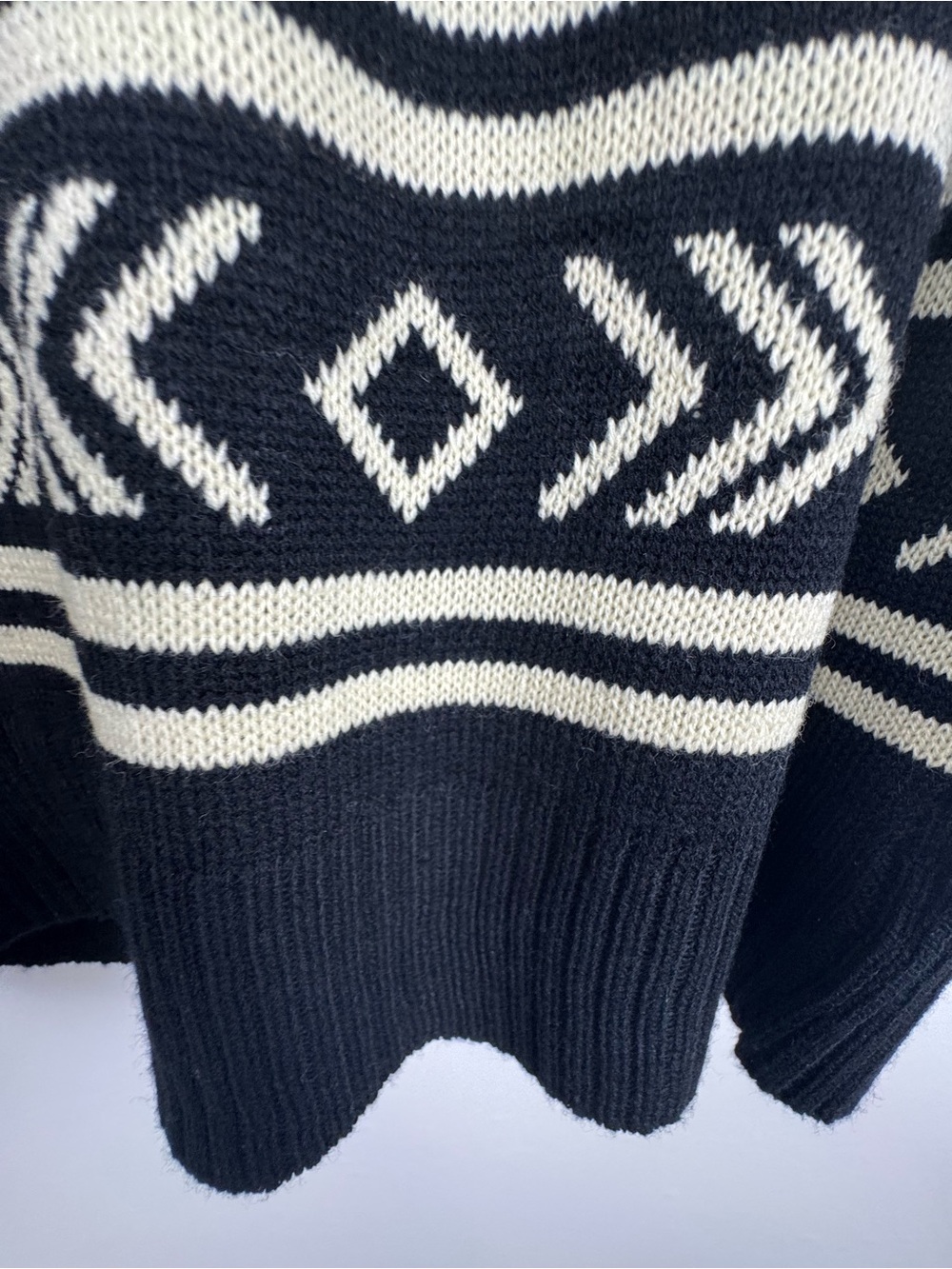 Hot & Delicious Skull Cardigan Sweater Black Ivory Open Front Goth Boho M/L Fall - Picture 14 of 16